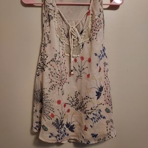Miss Me small floral top sleeveless